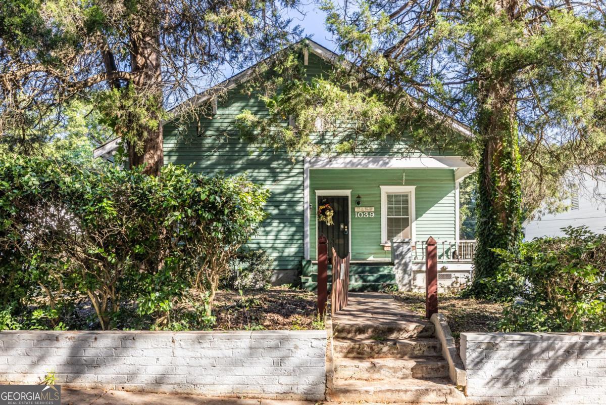 1039 Astor Avenue SW