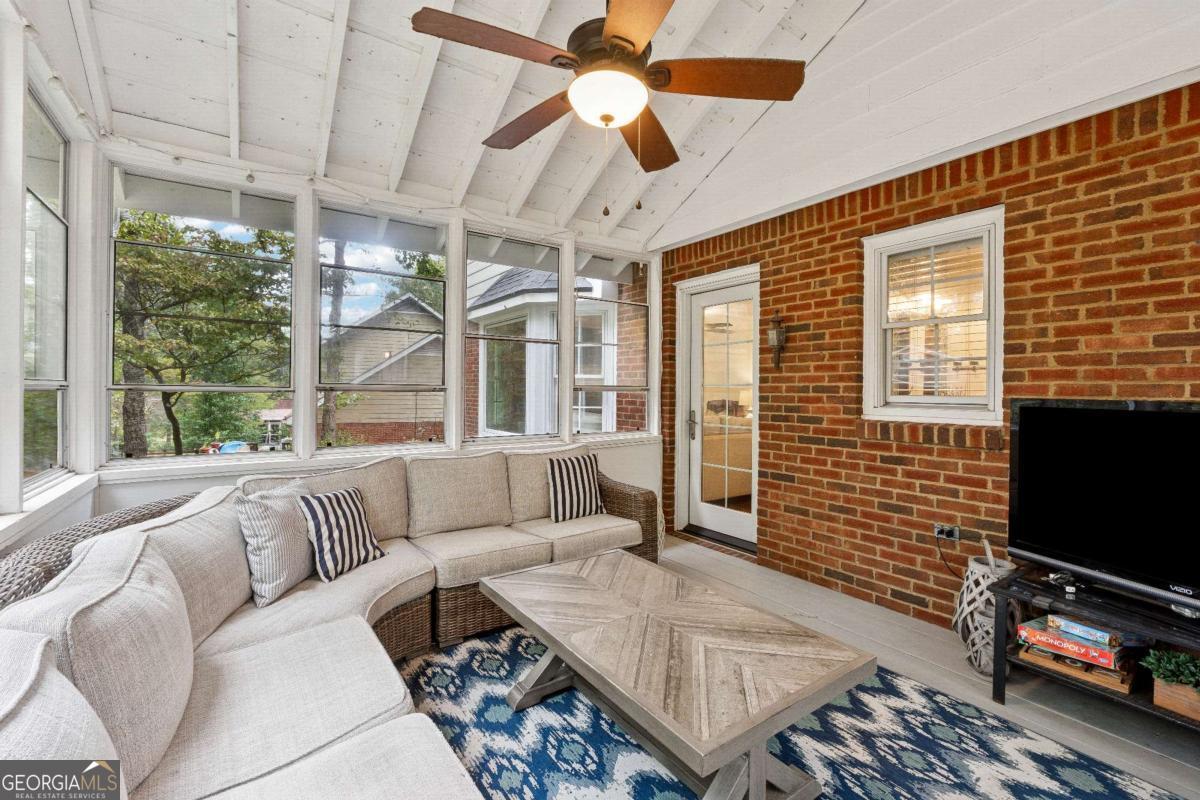 4128 Volley Lane