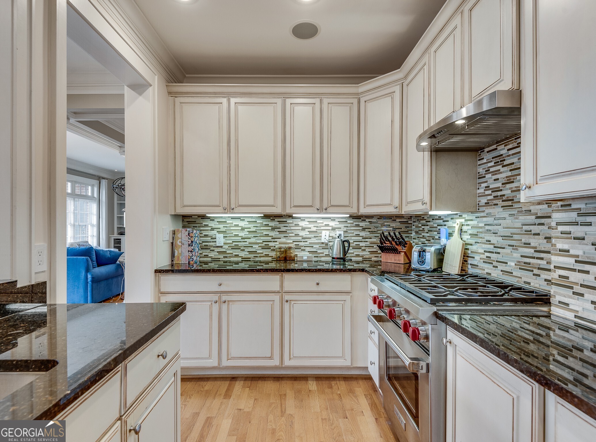 77 Peachtree Place NE # 409