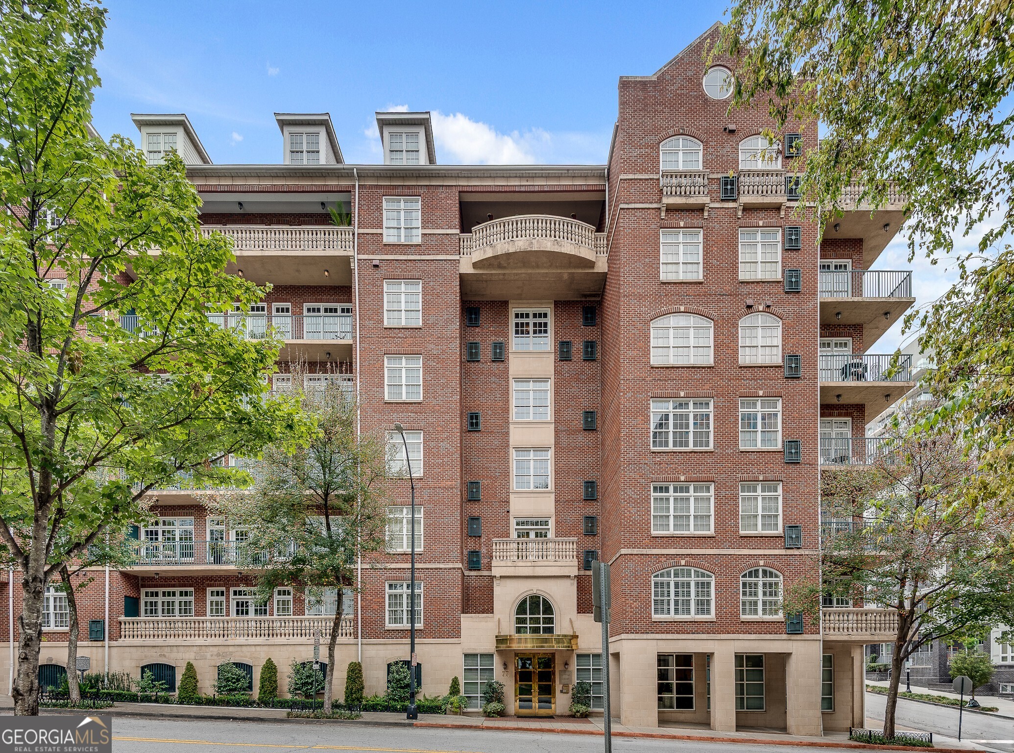 77 Peachtree Place NE # 409