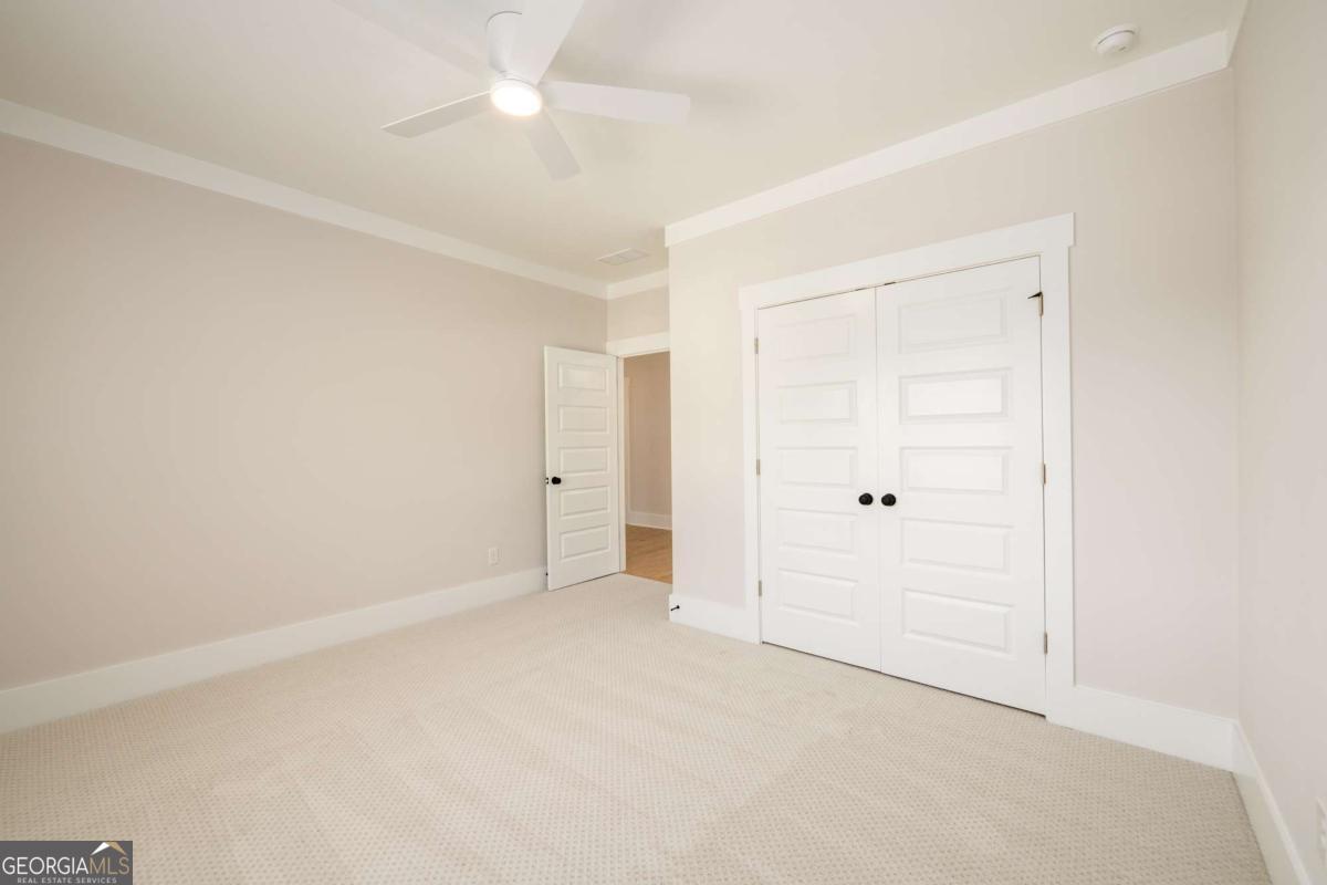 507 Casanova Street SE