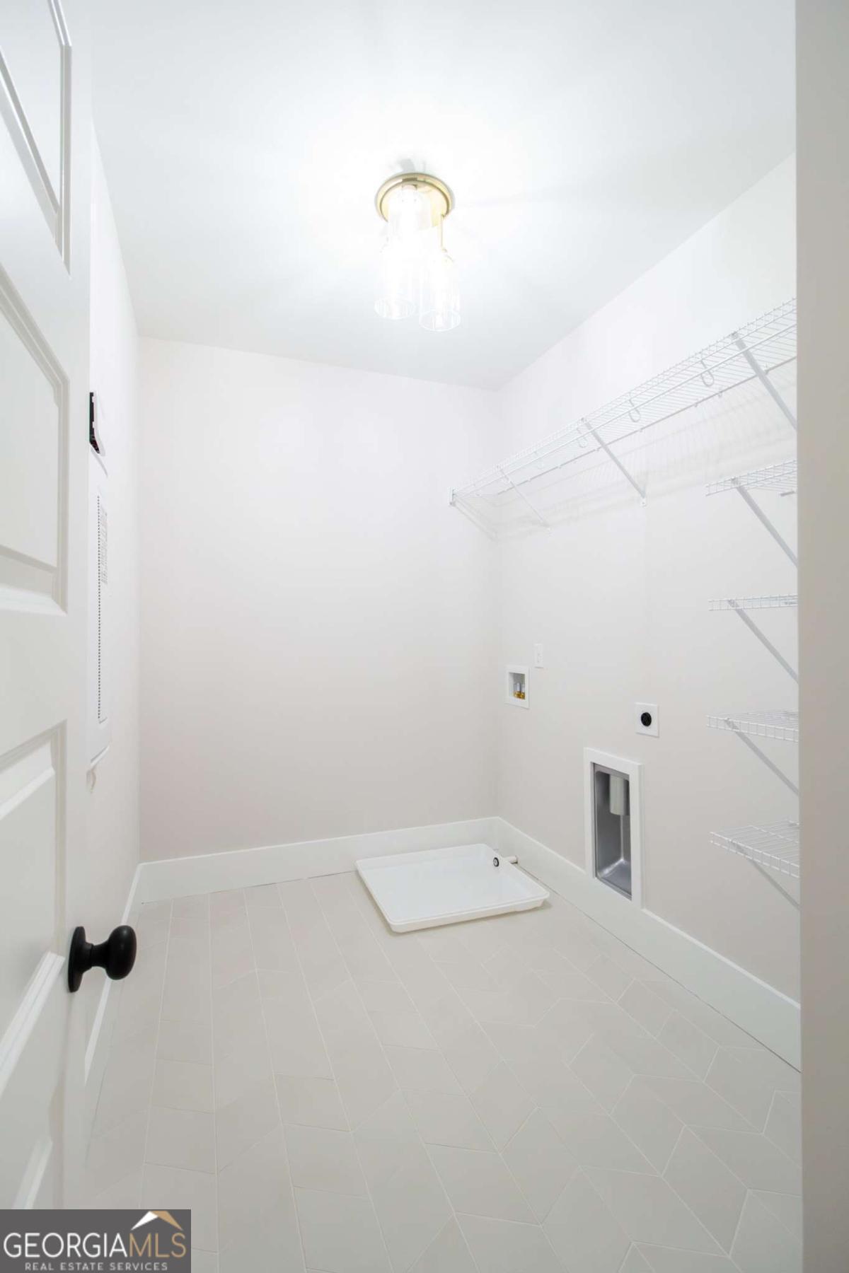 507 Casanova Street SE