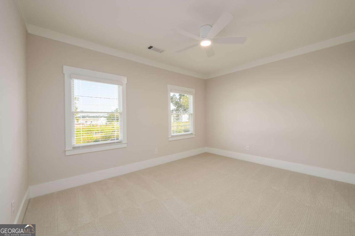 507 Casanova Street SE