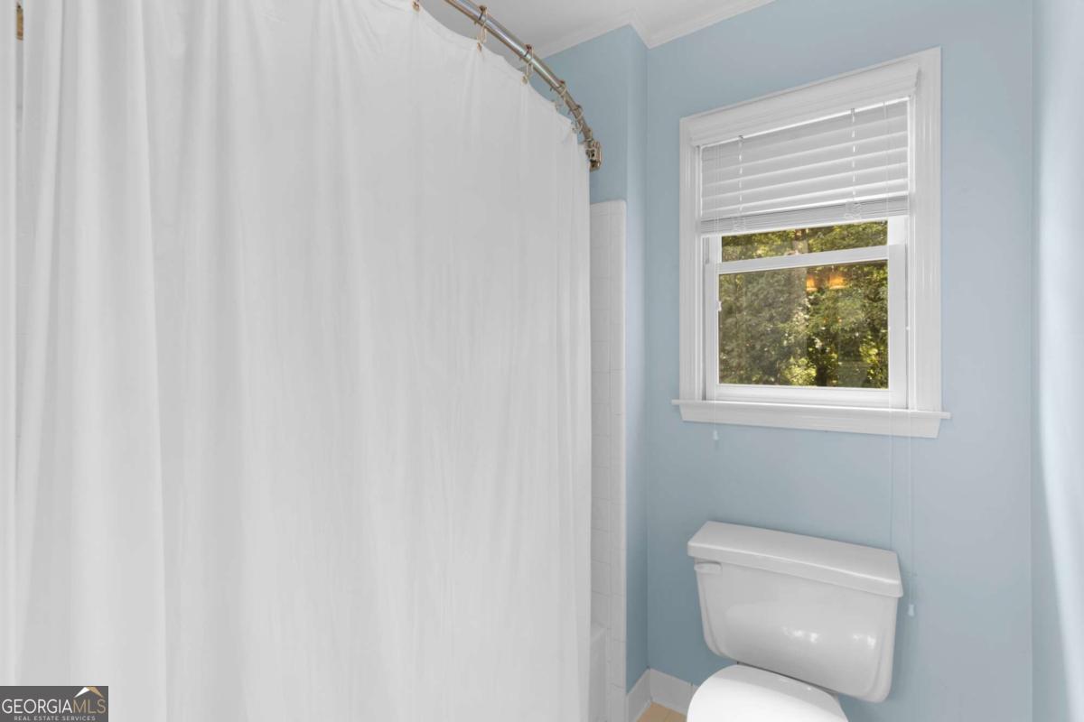 105 Kensington Pond Court