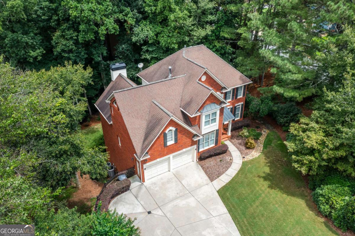 105 Kensington Pond Court