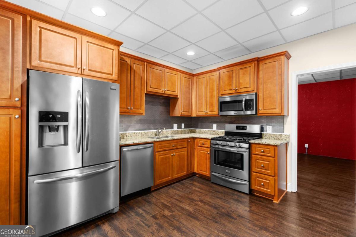 105 Kensington Pond Court