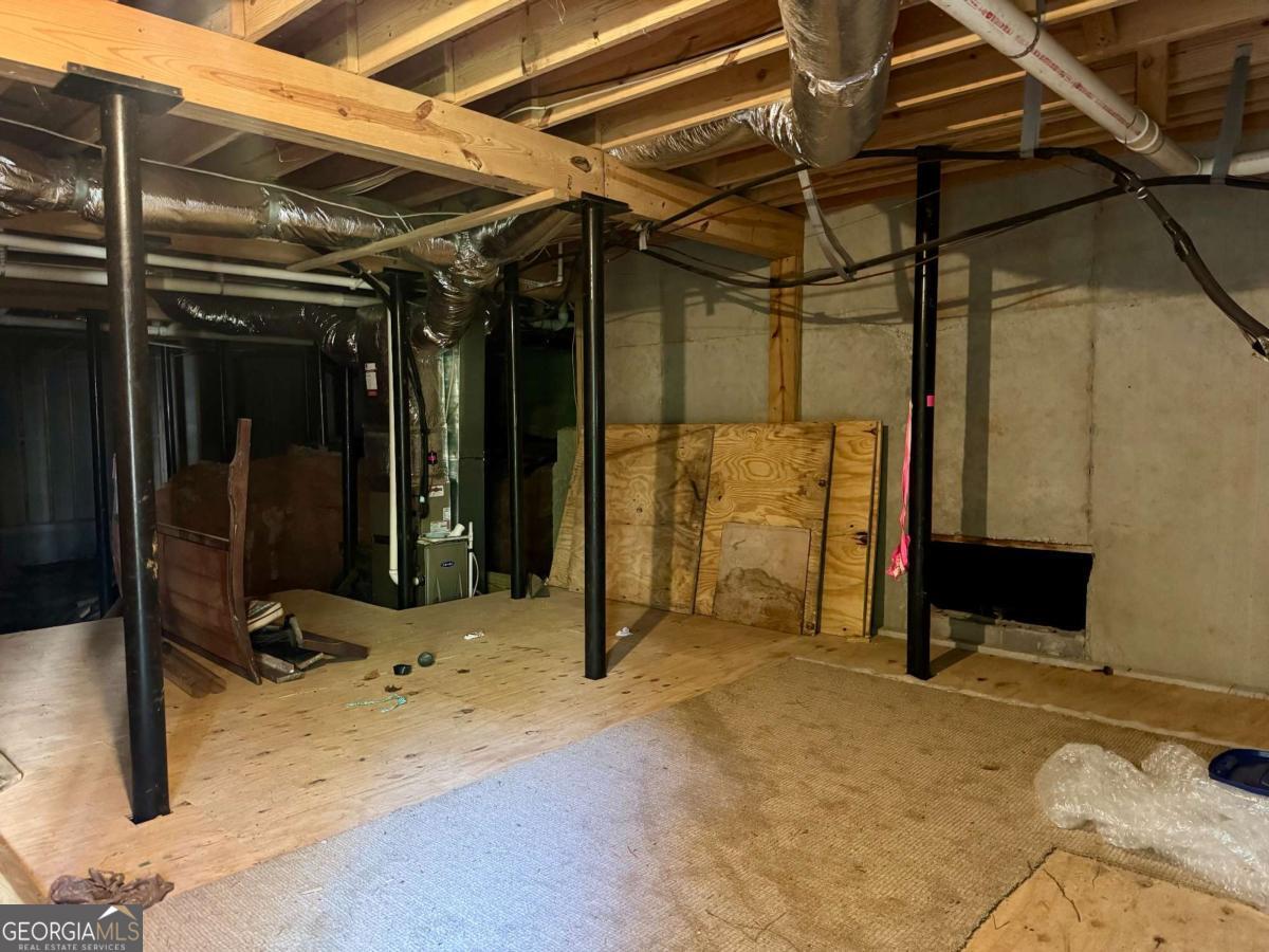 105 Kensington Pond Court