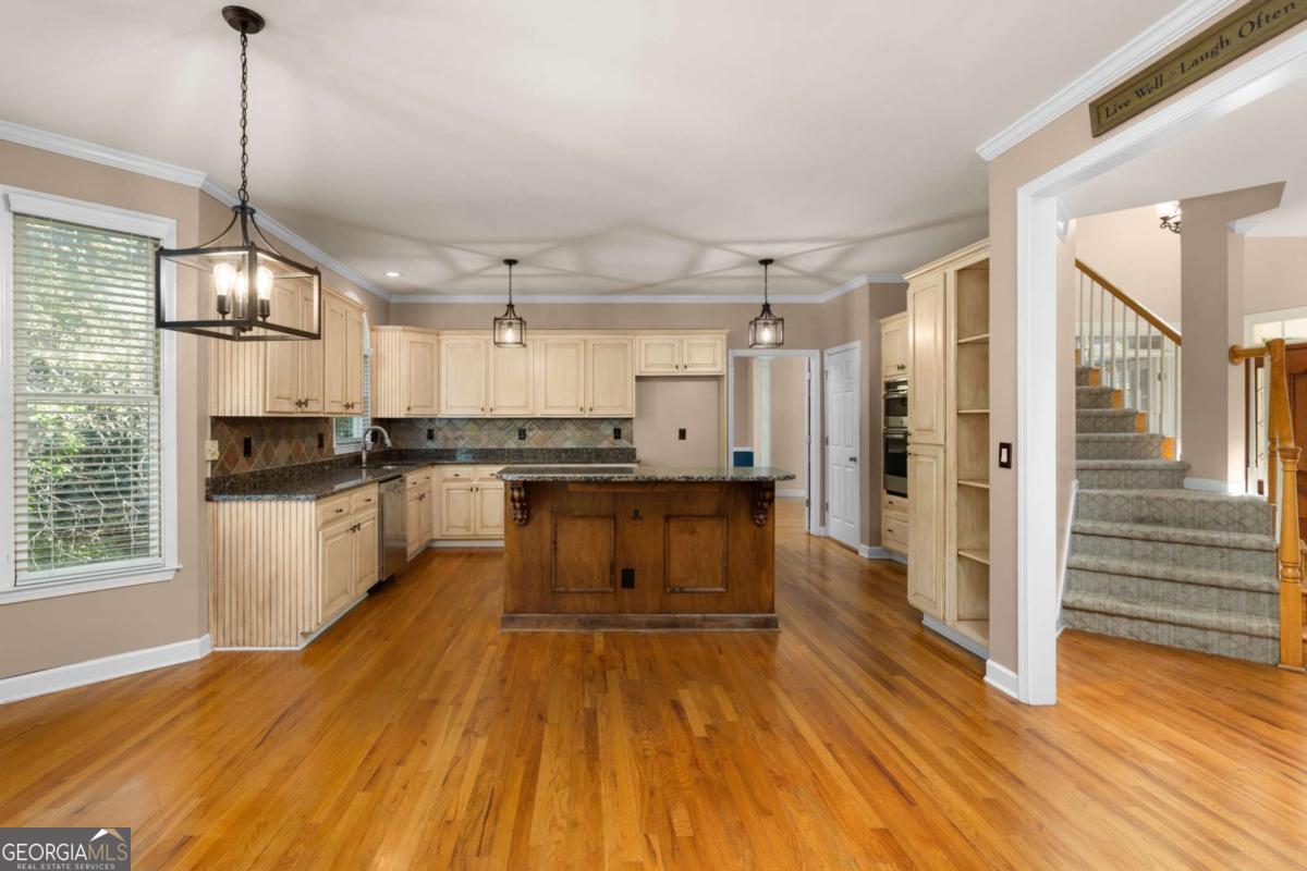 105 Kensington Pond Court