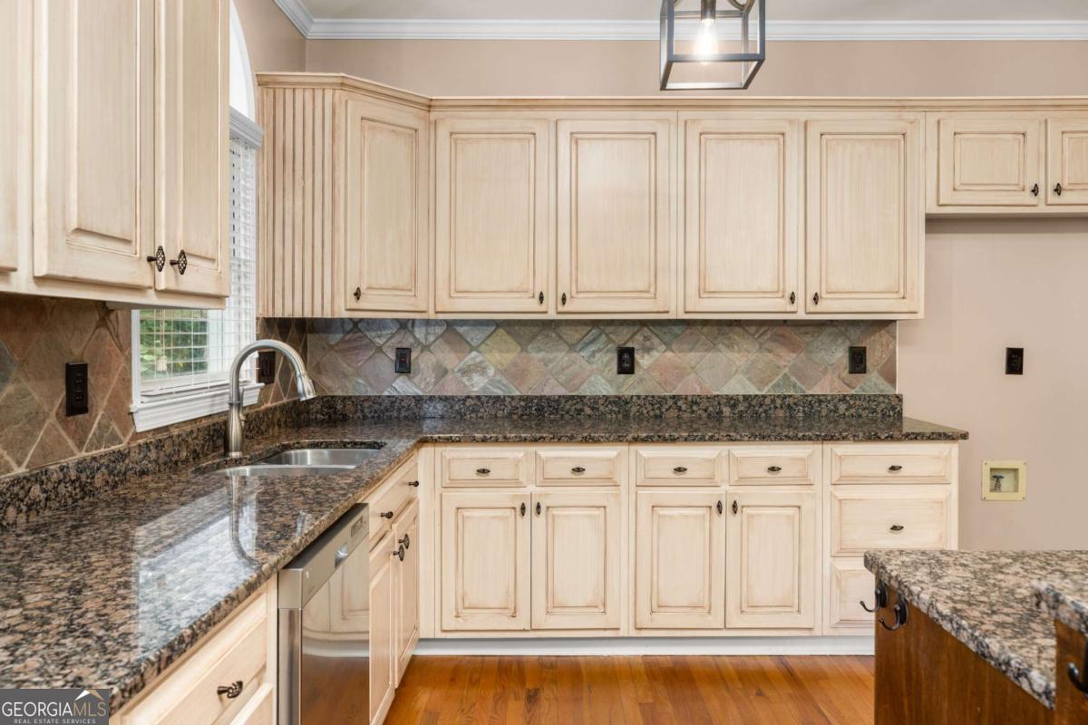 105 Kensington Pond Court