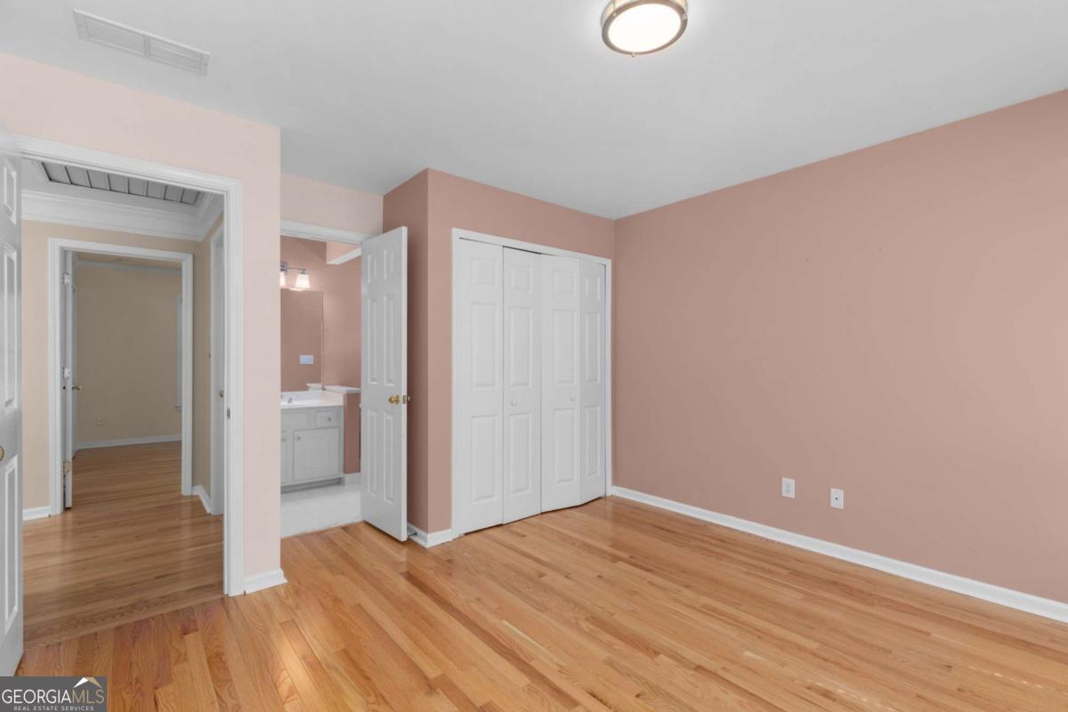 105 Kensington Pond Court