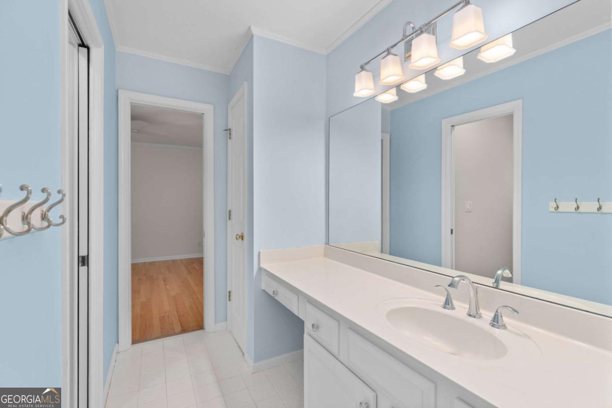 105 Kensington Pond Court