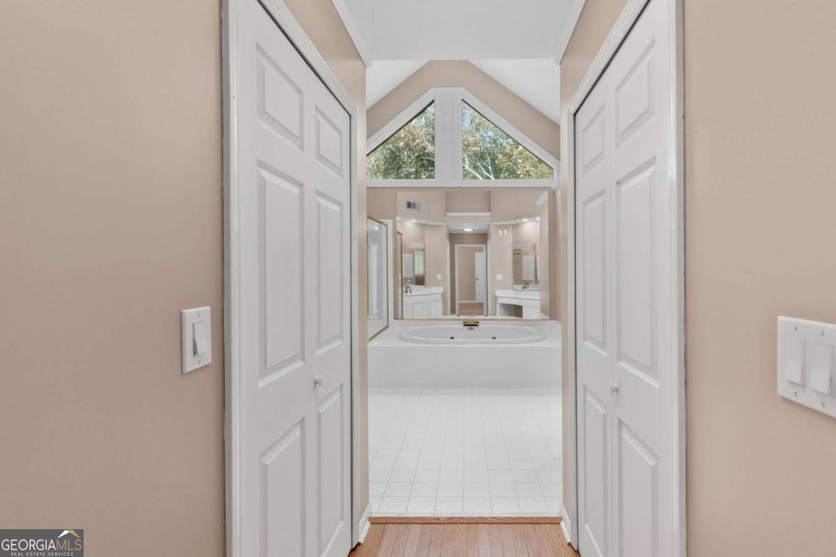 105 Kensington Pond Court