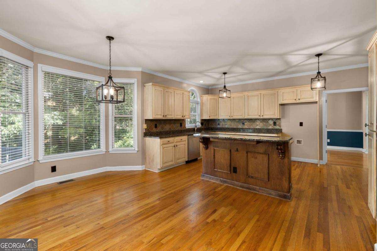 105 Kensington Pond Court