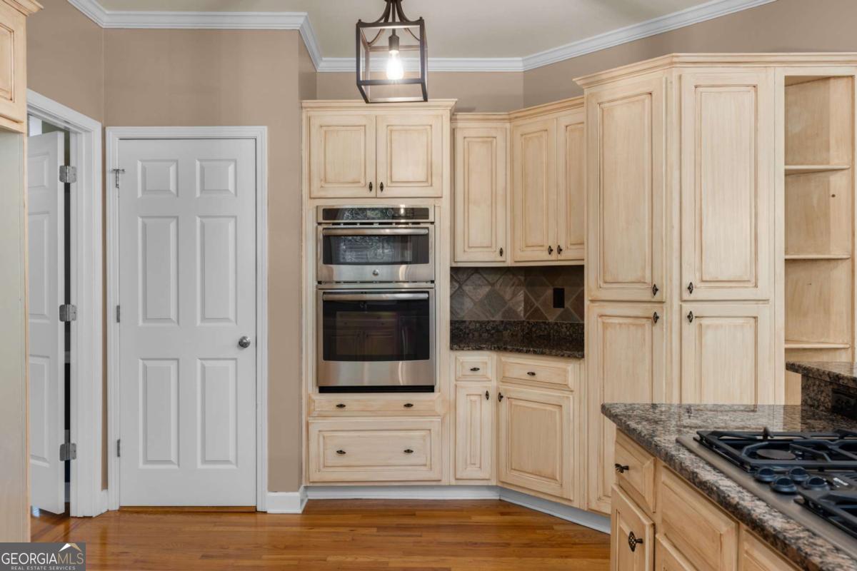 105 Kensington Pond Court