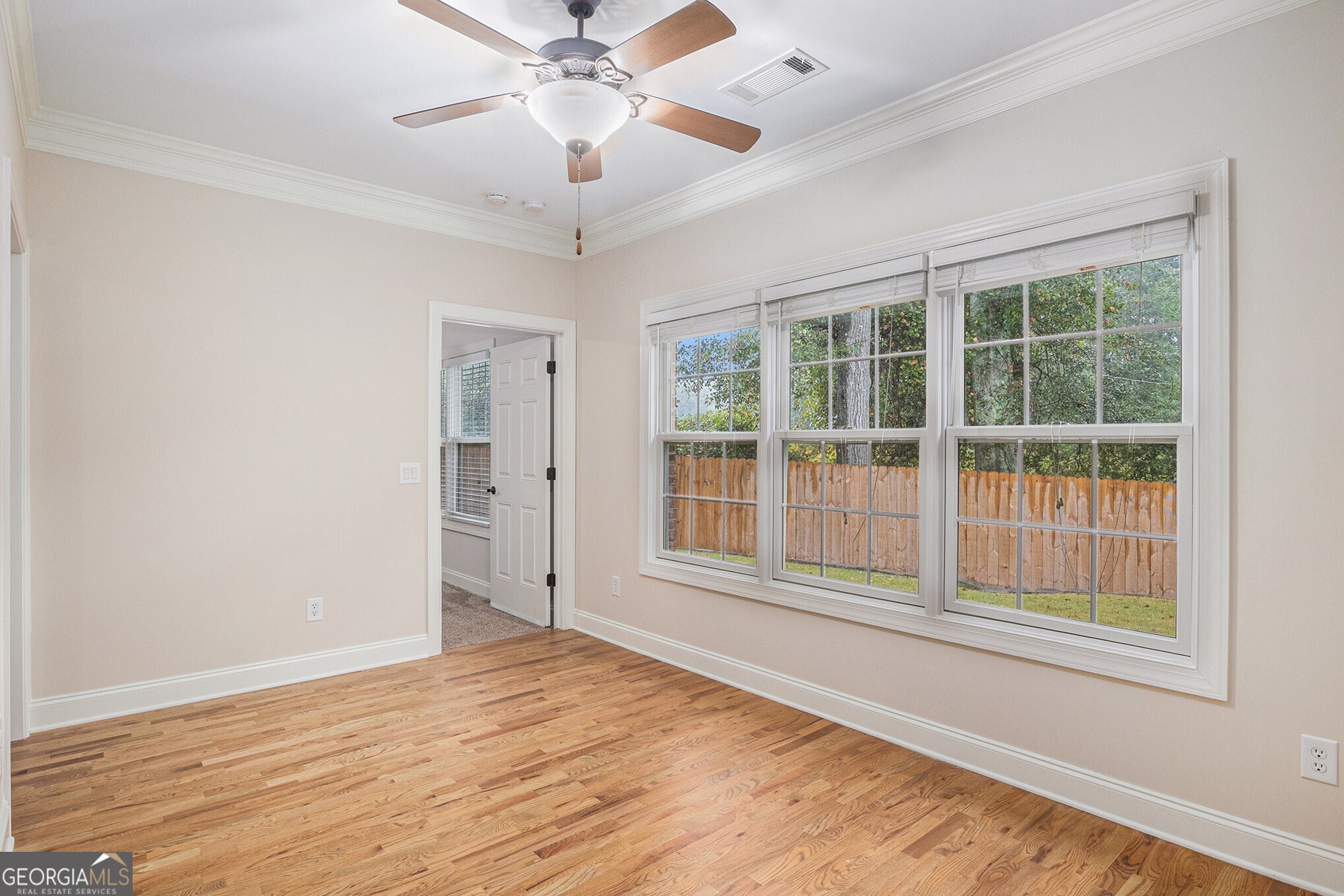 439 Bishopton Street