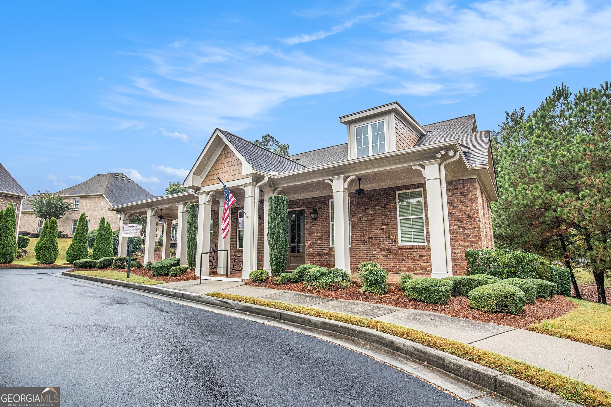 439 Bishopton Street