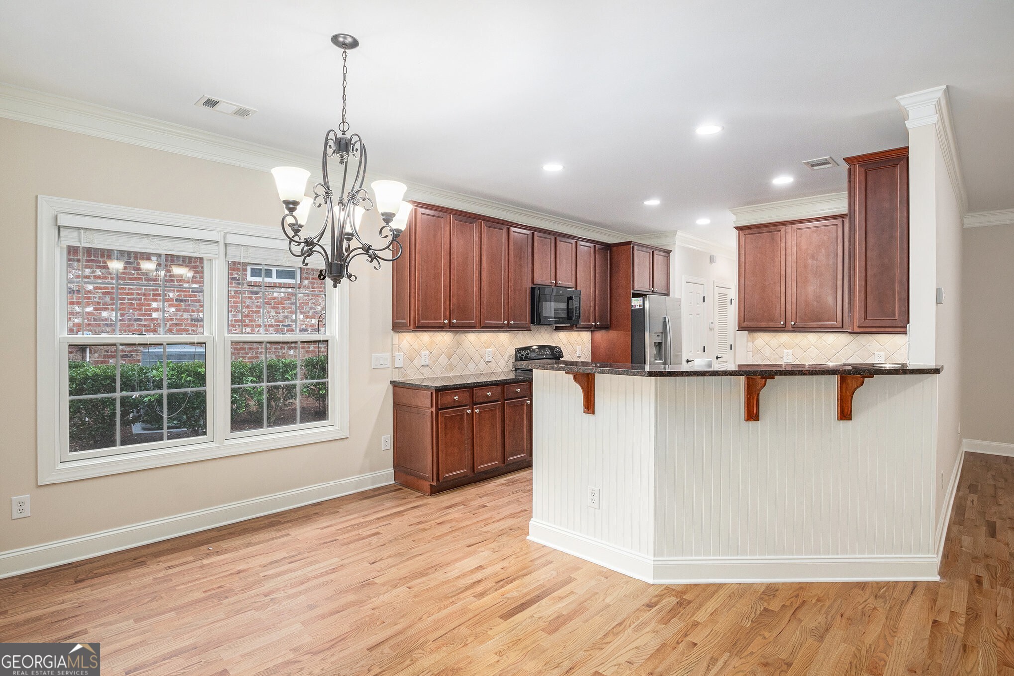 439 Bishopton Street