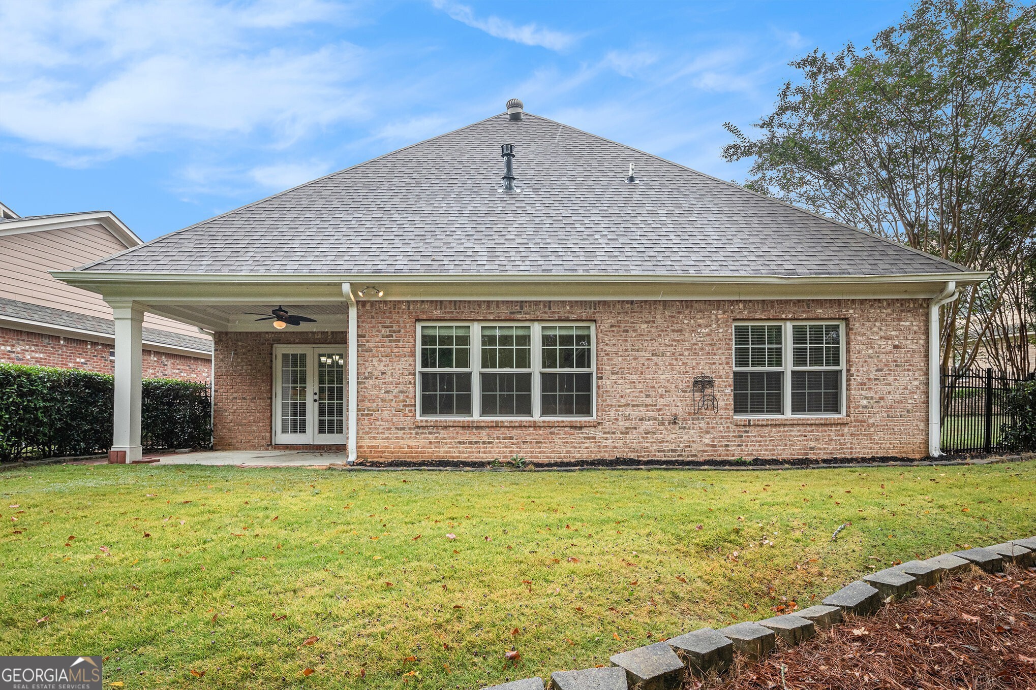 439 Bishopton Street