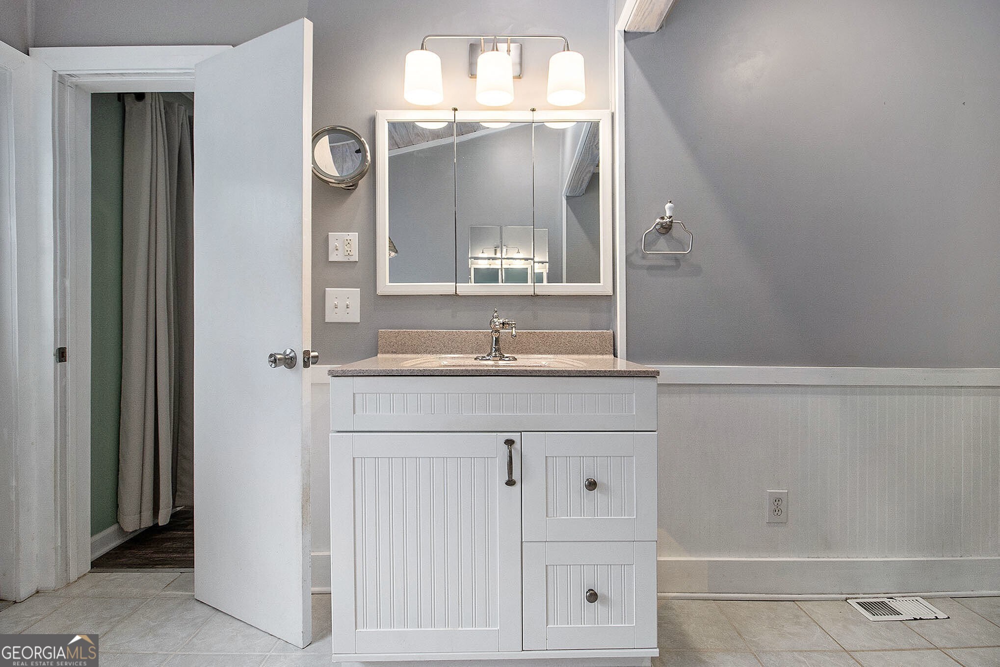 1187 Silver Hill Road