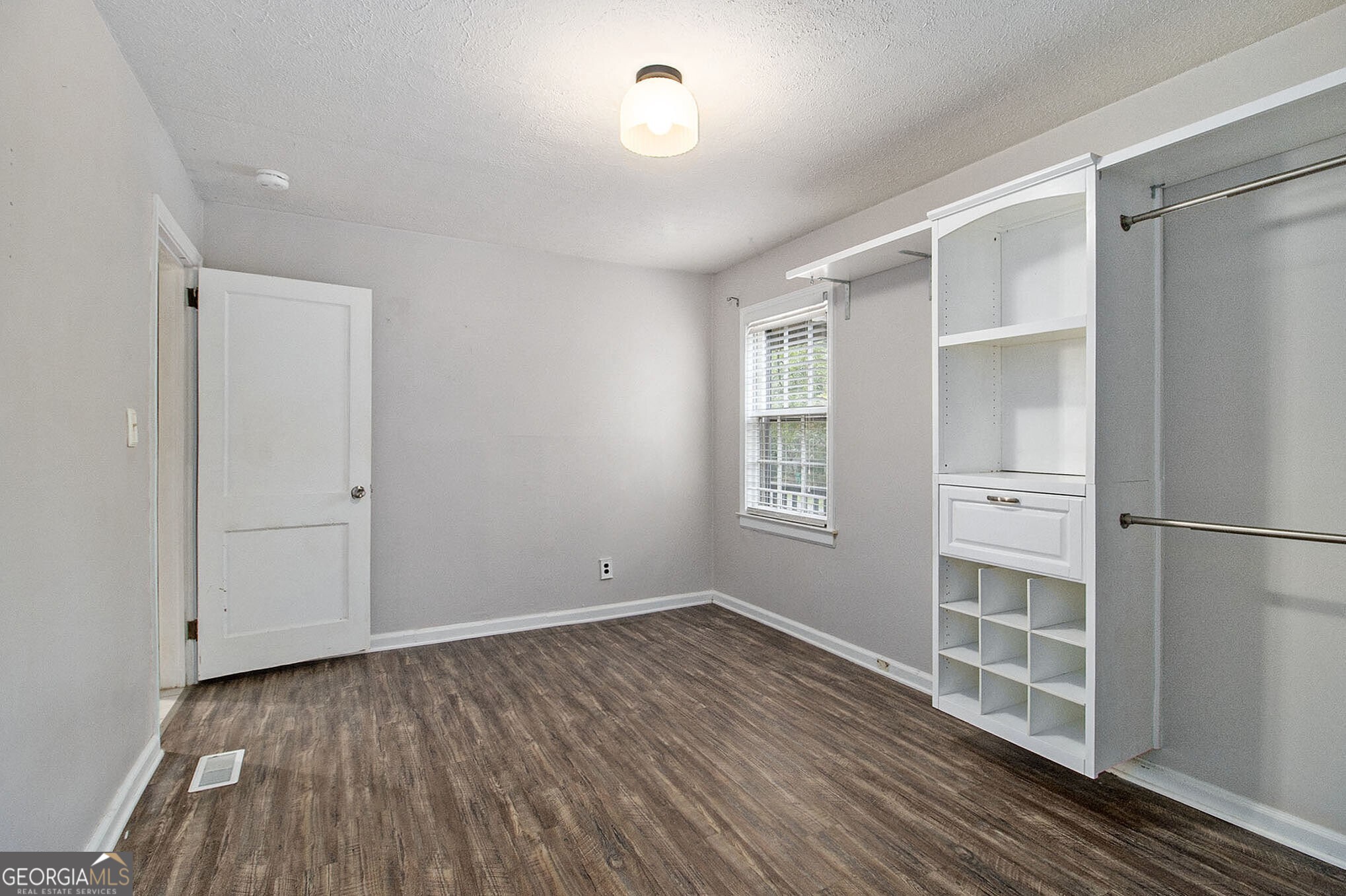 1187 Silver Hill Road