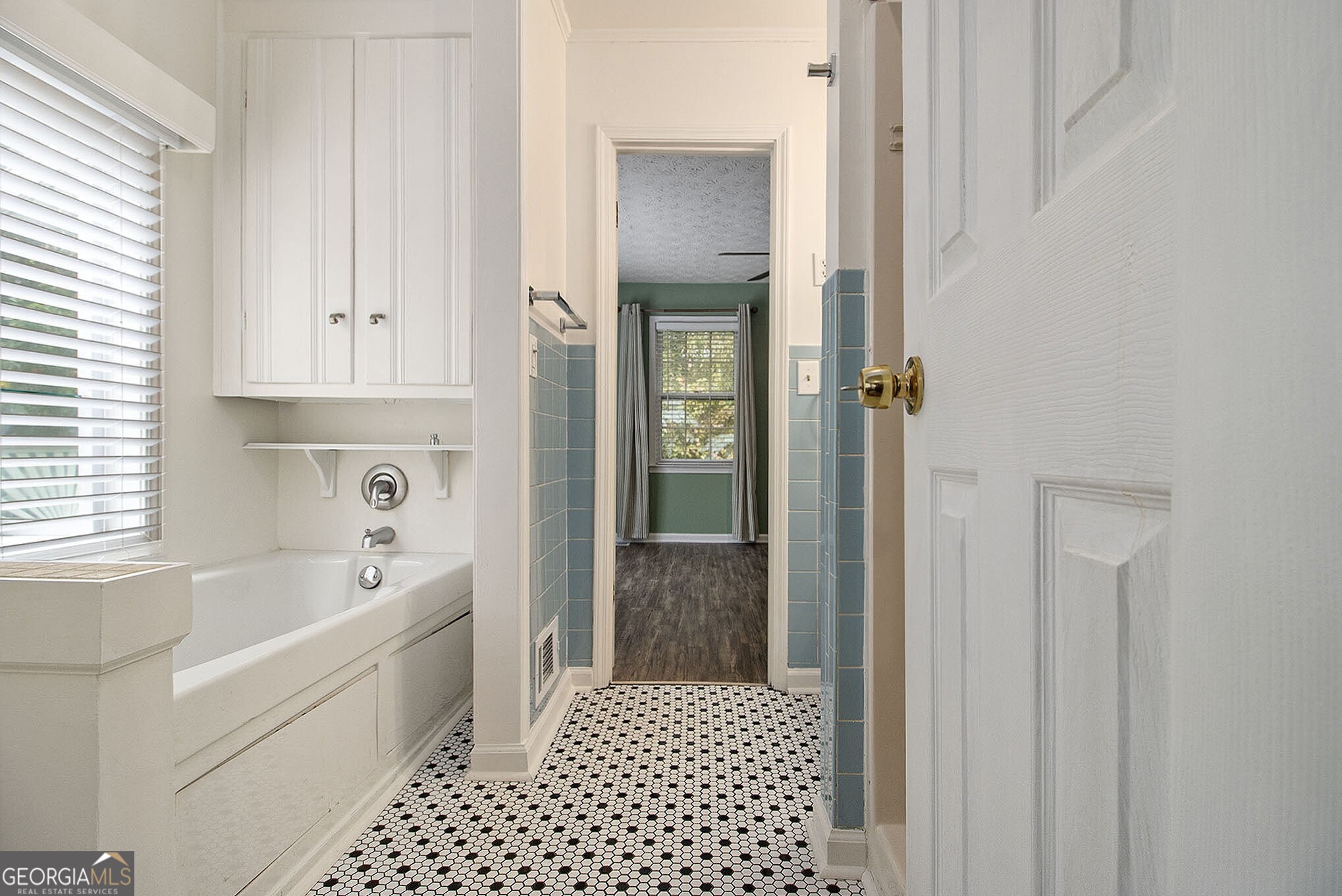 1187 Silver Hill Road