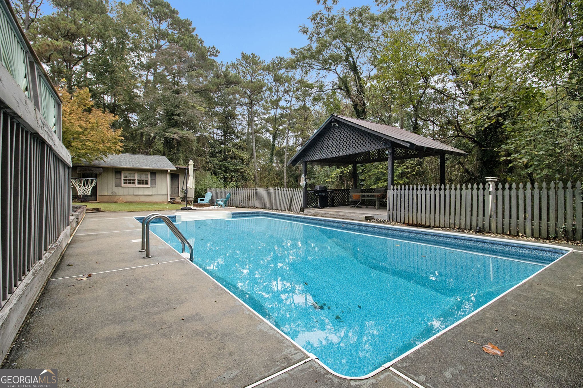 1187 Silver Hill Road