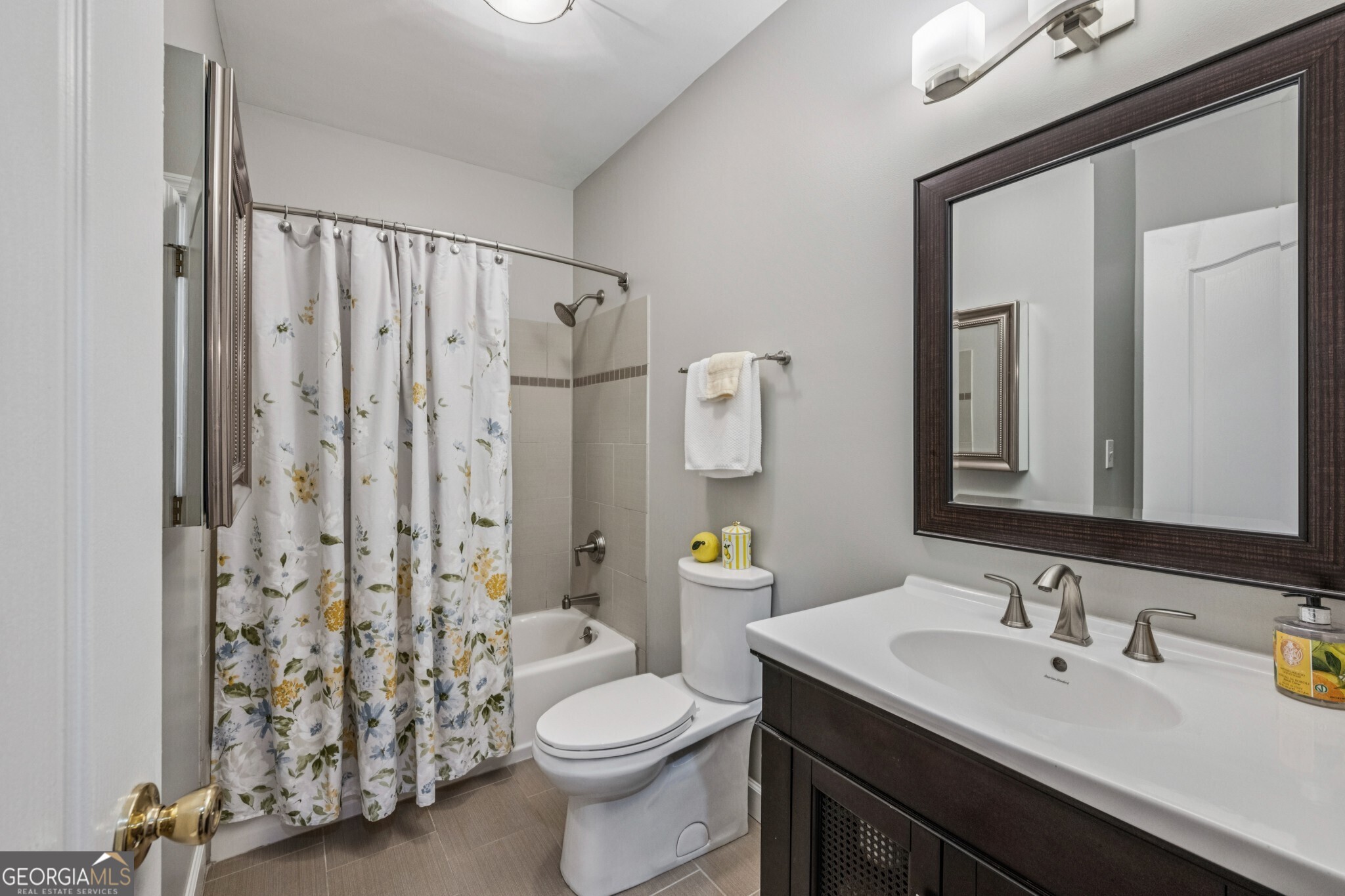 175 15th Street NE # 201