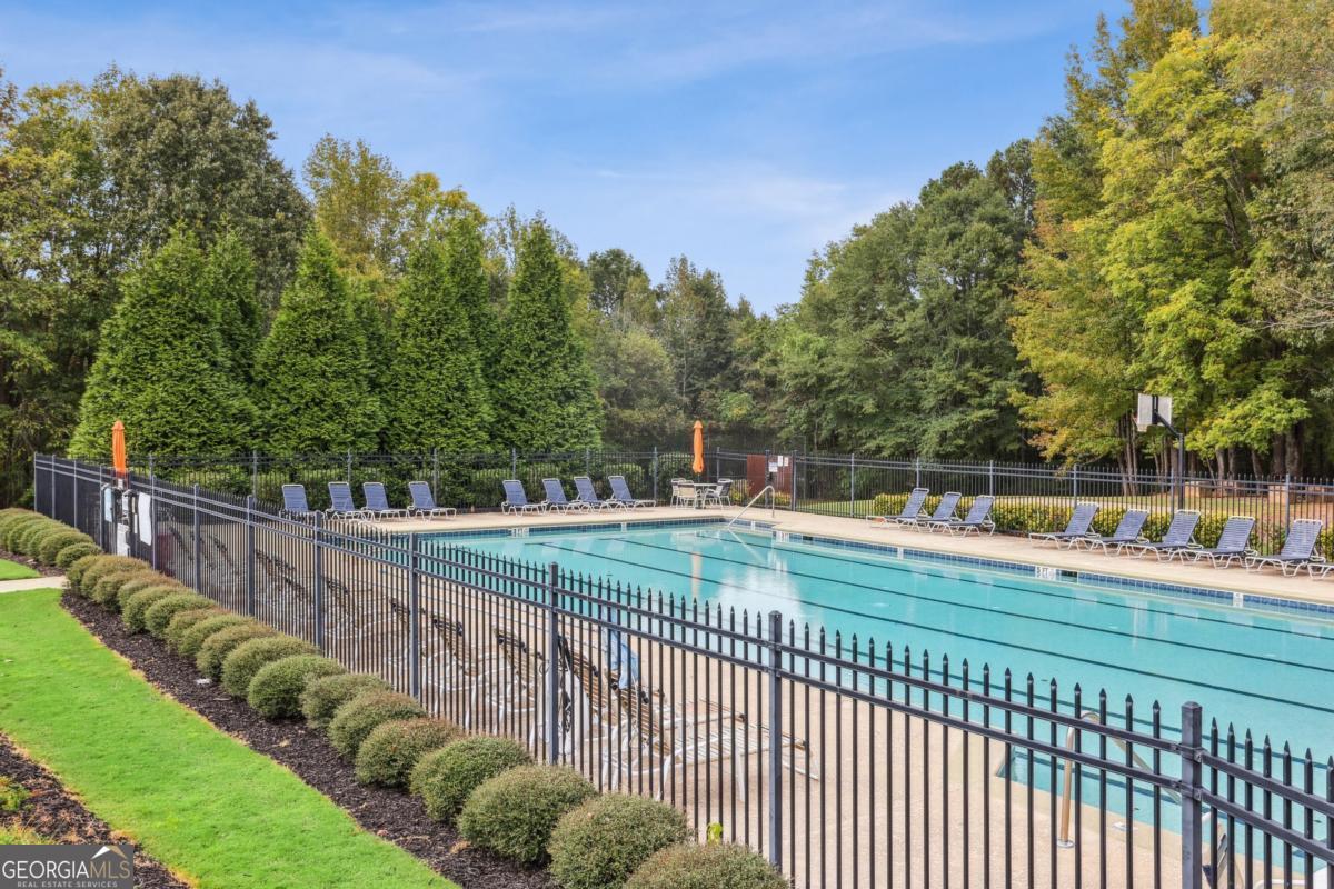 611 Alexander Farms Lane SW