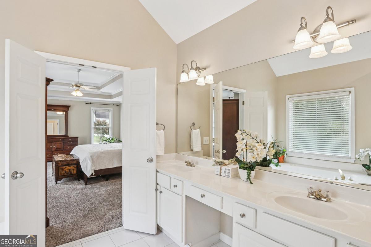 611 Alexander Farms Lane SW