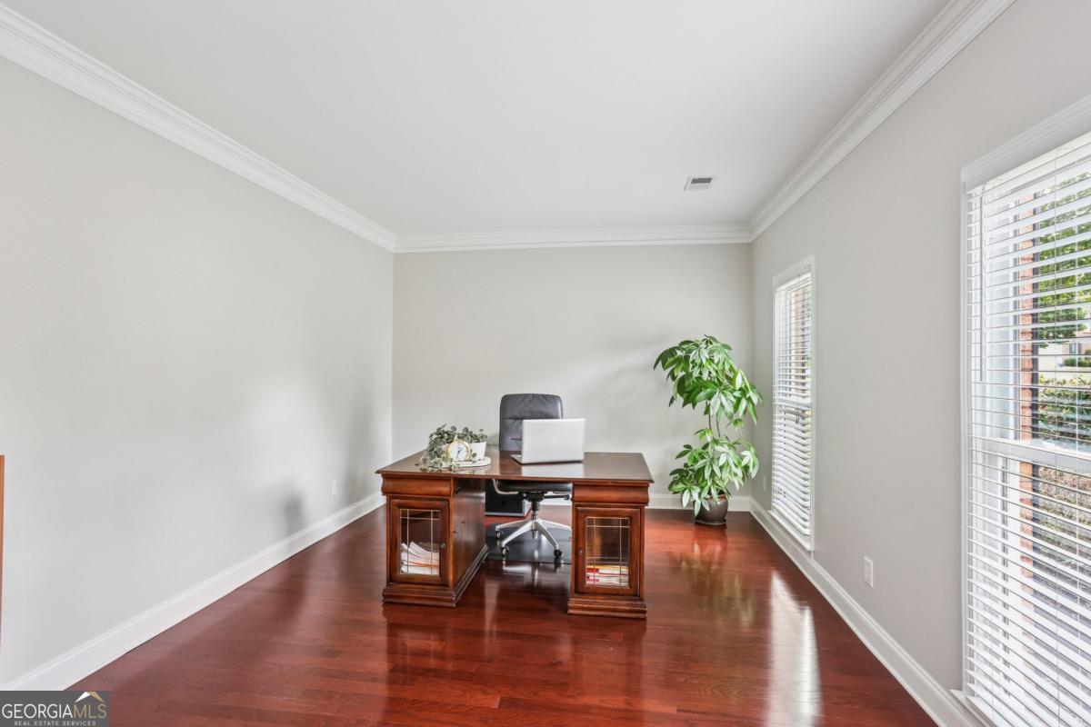 611 Alexander Farms Lane SW