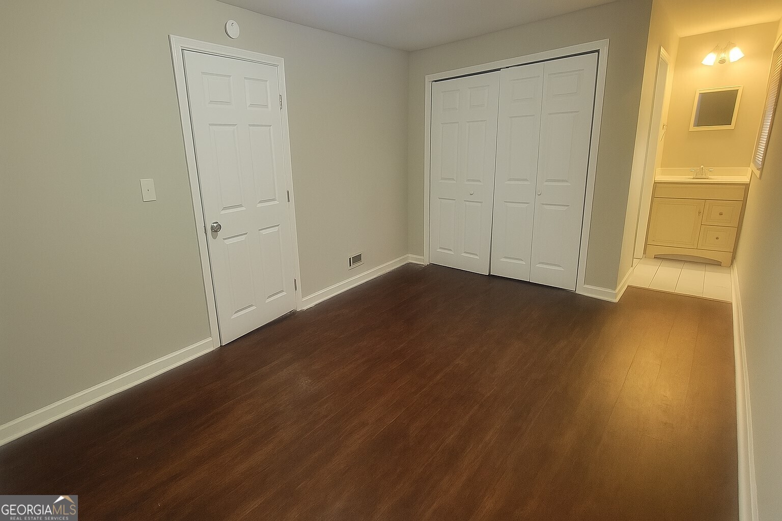 854 Fayetteville Road SE