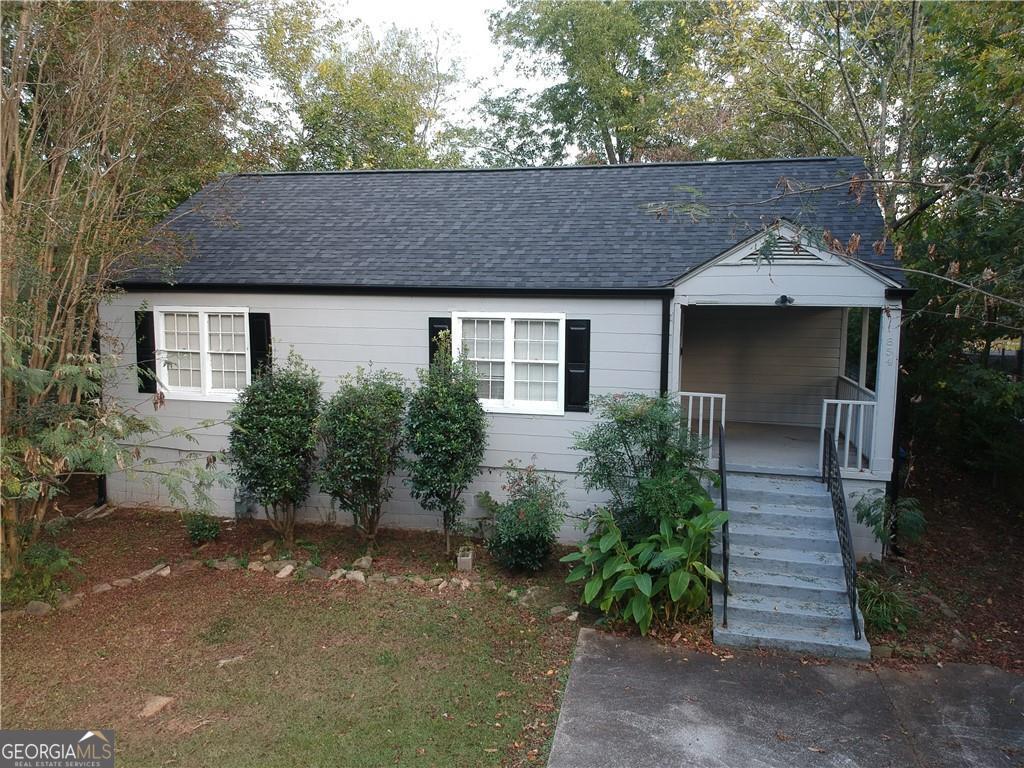 854 Fayetteville Road SE