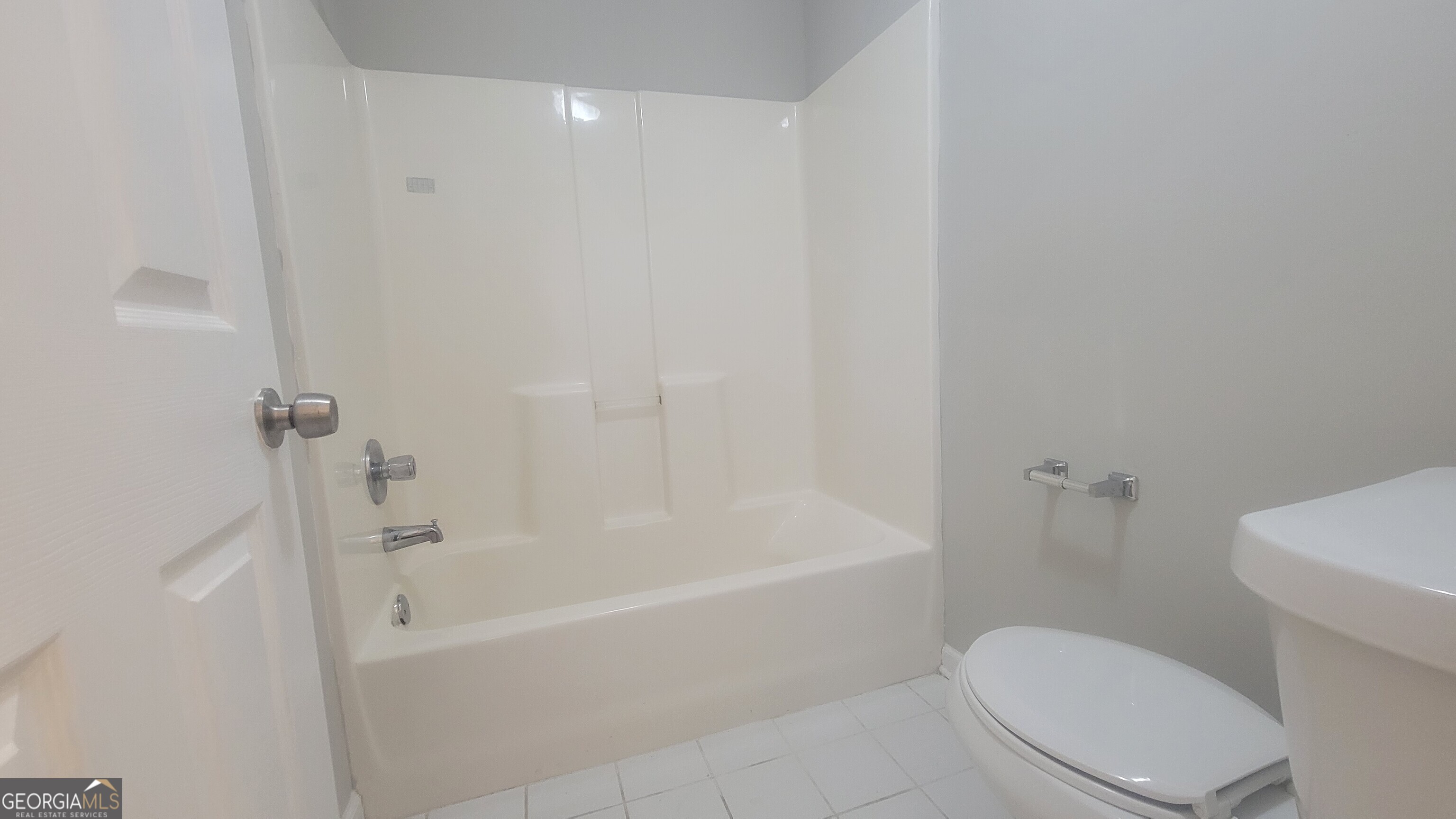 854 Fayetteville Road SE