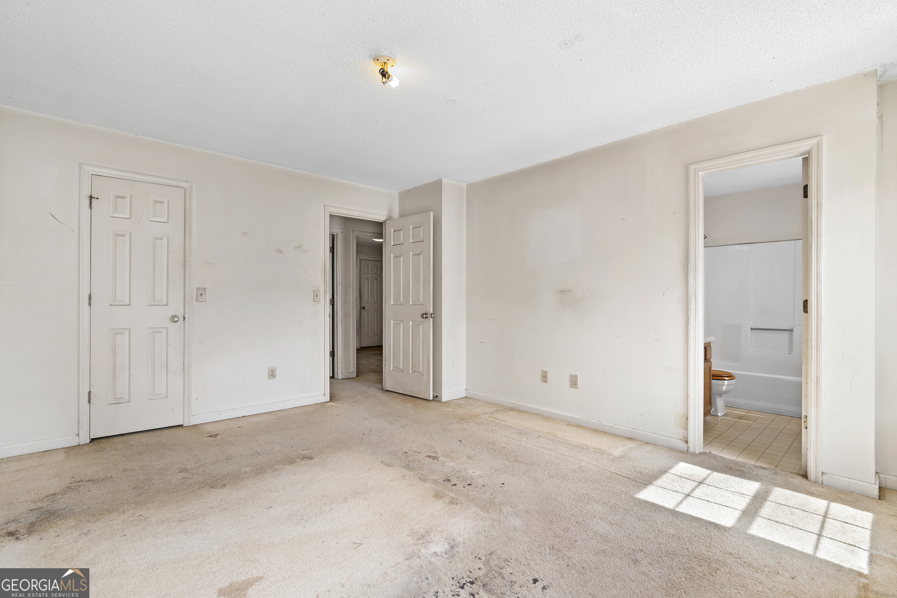 875 Joseph Club Drive SW