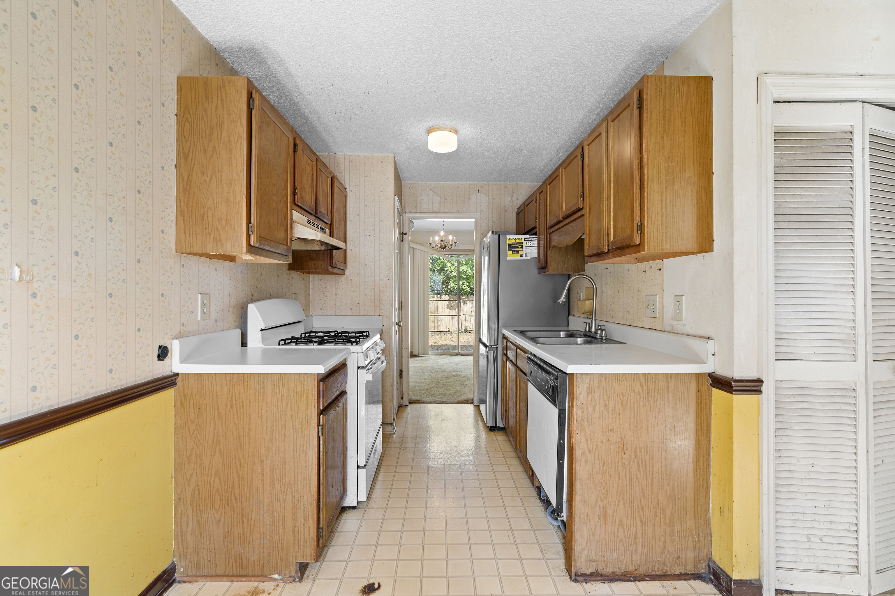 875 Joseph Club Drive SW