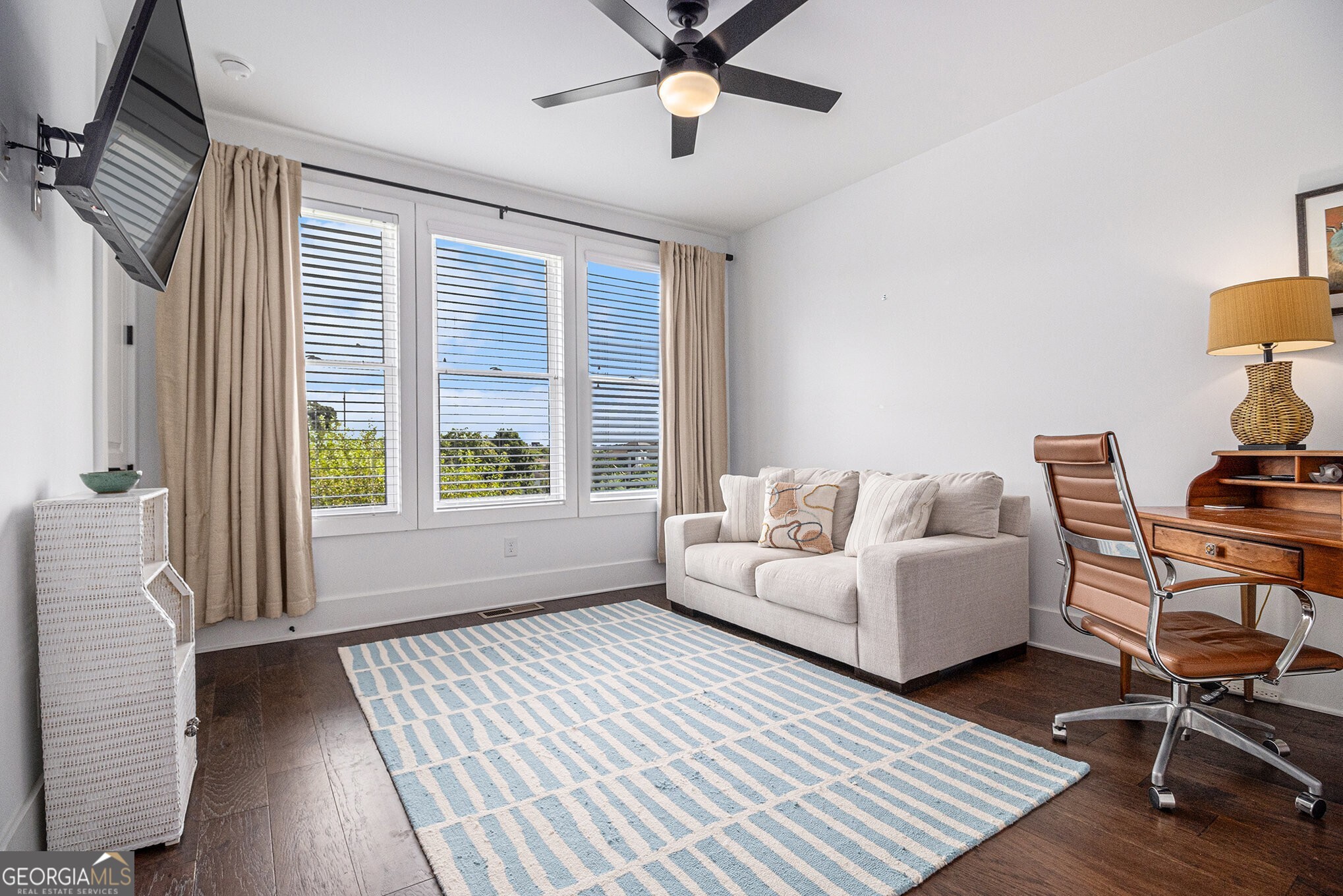 366 Gibson Street SE