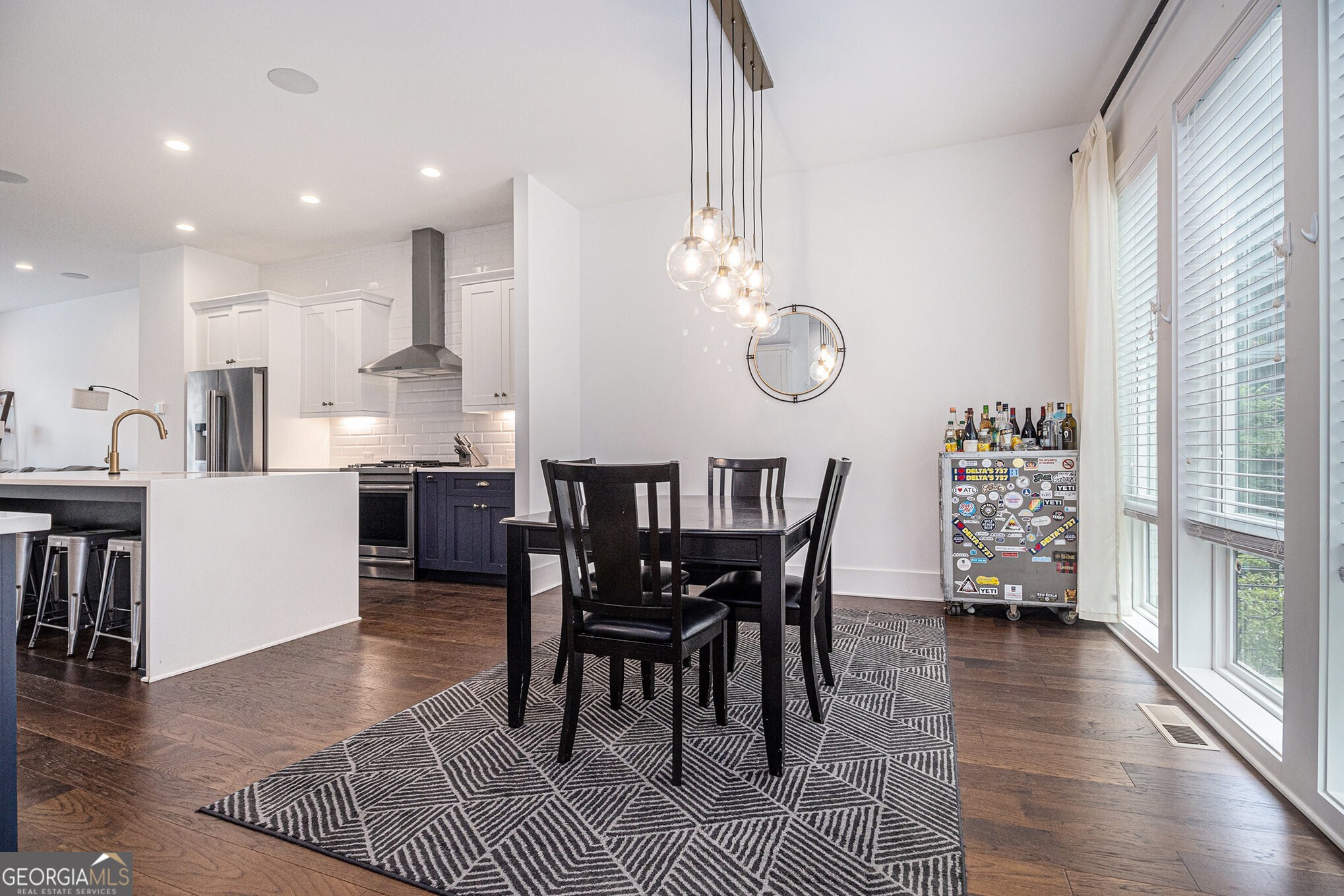 366 Gibson Street SE