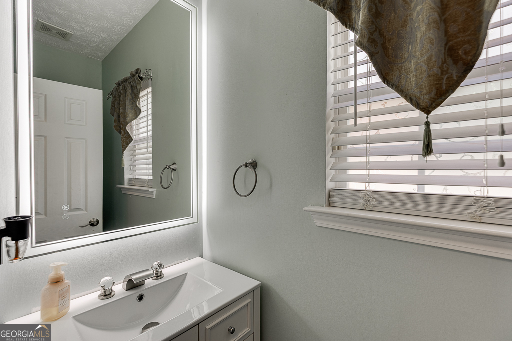 4693 Devencrest Lane