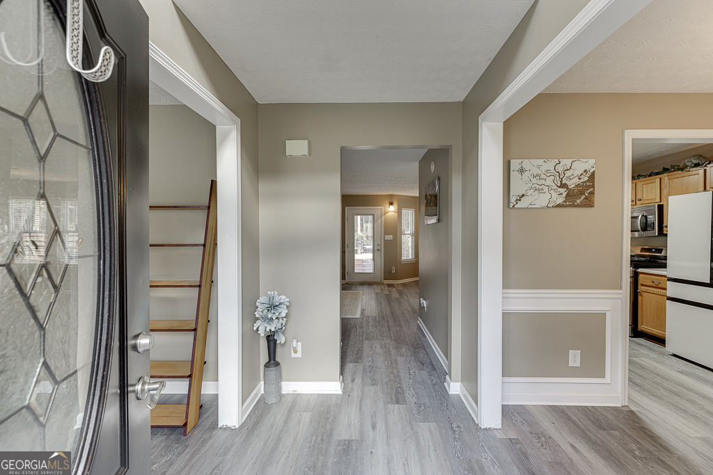 4693 Devencrest Lane