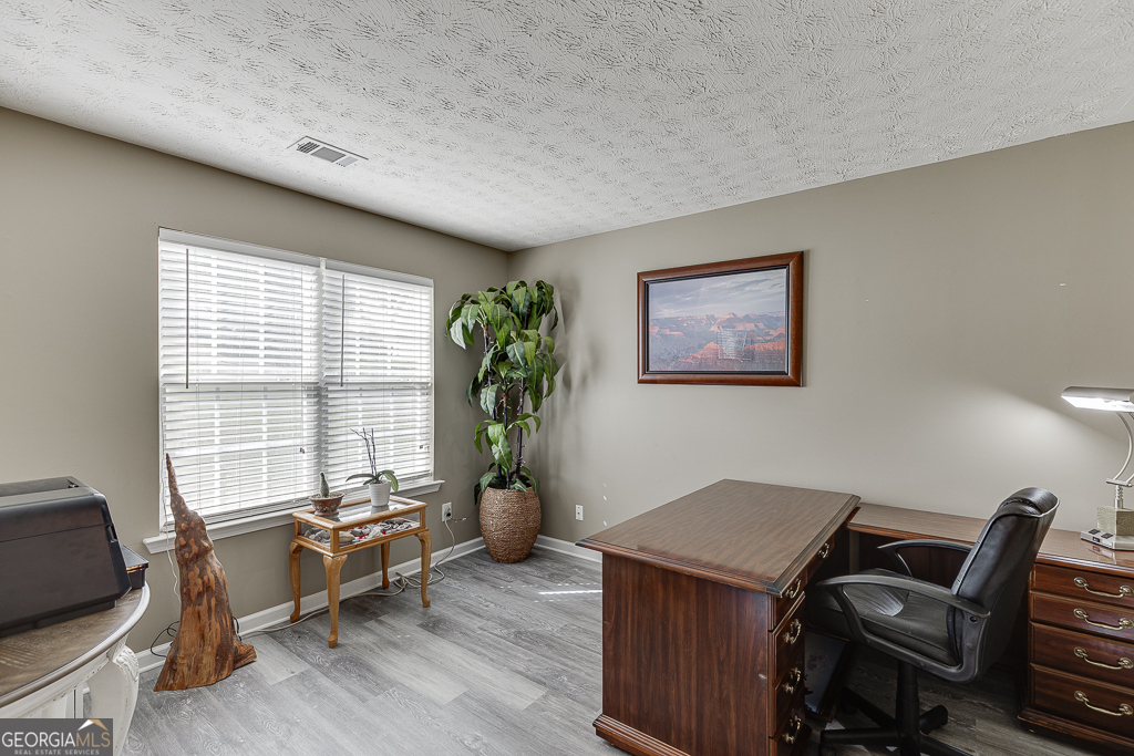 4693 Devencrest Lane