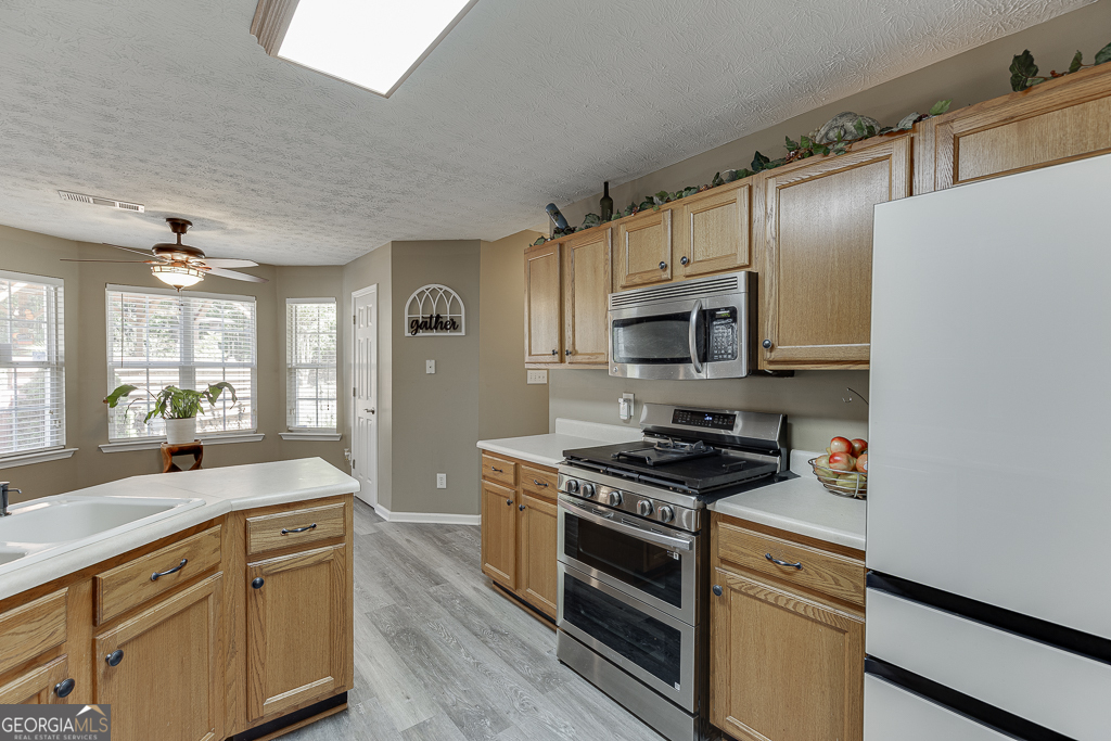 4693 Devencrest Lane