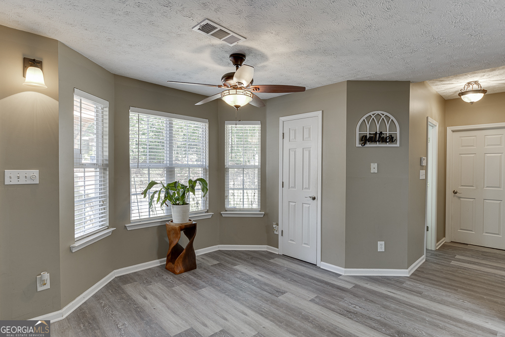 4693 Devencrest Lane