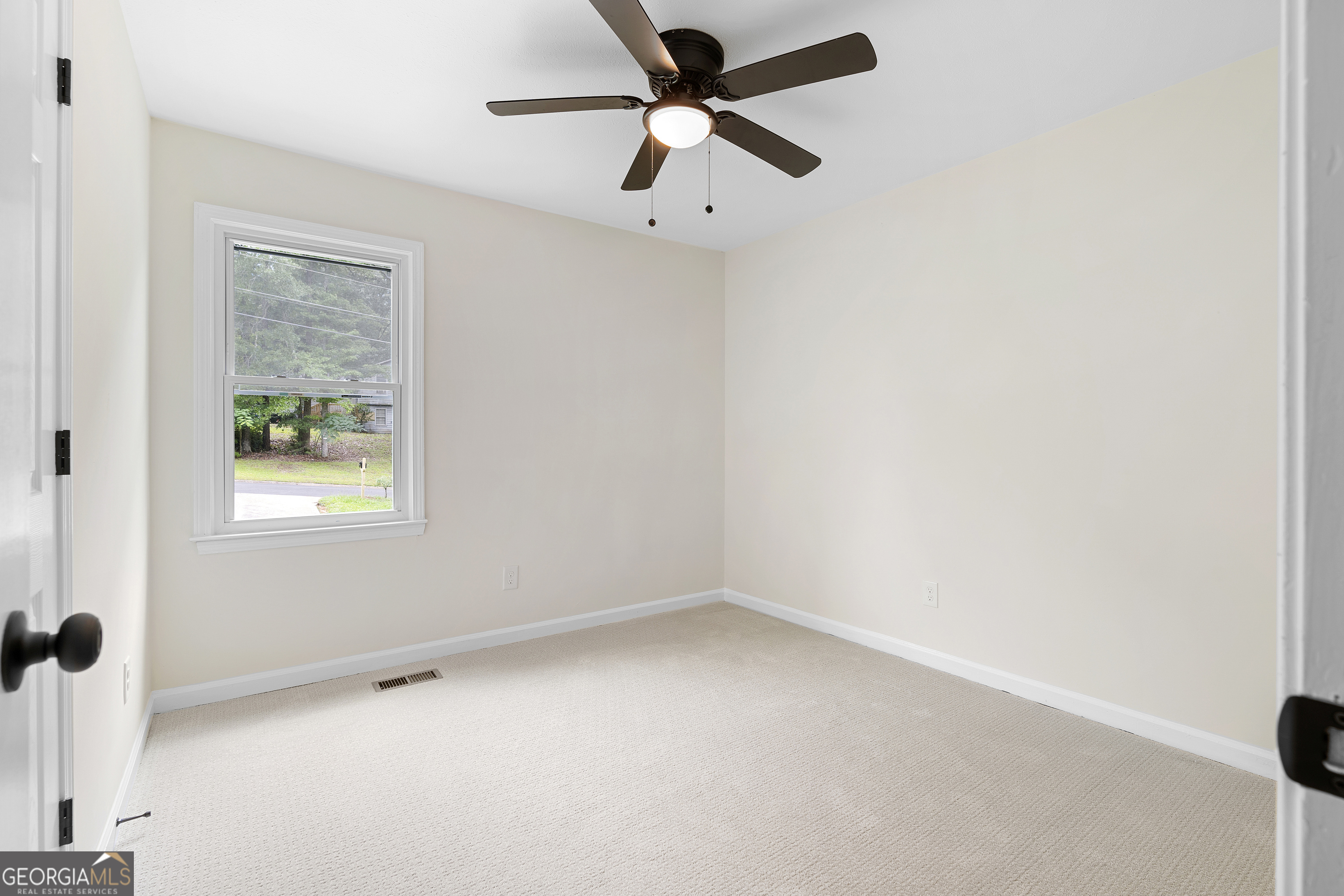 195 Beverly Park Court