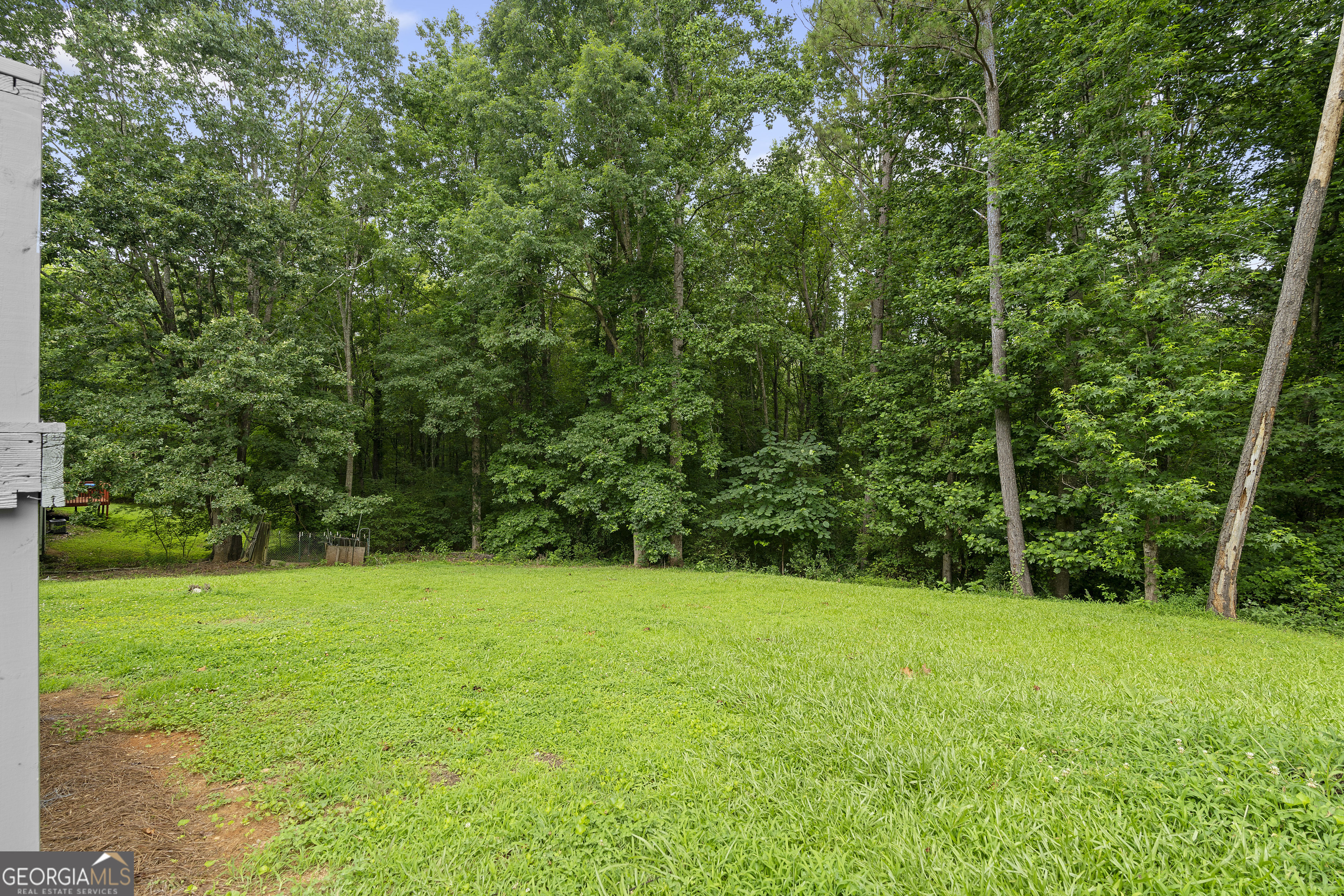 195 Beverly Park Court