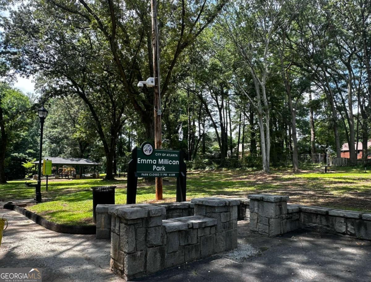 387 Hillside Drive SW