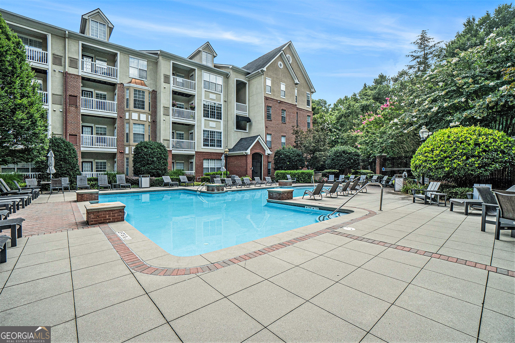 1108 Westchester Ridge NE