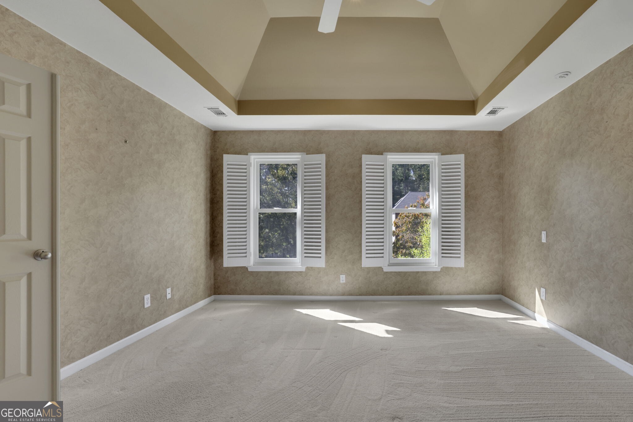 2359 Meadow Isle Lane