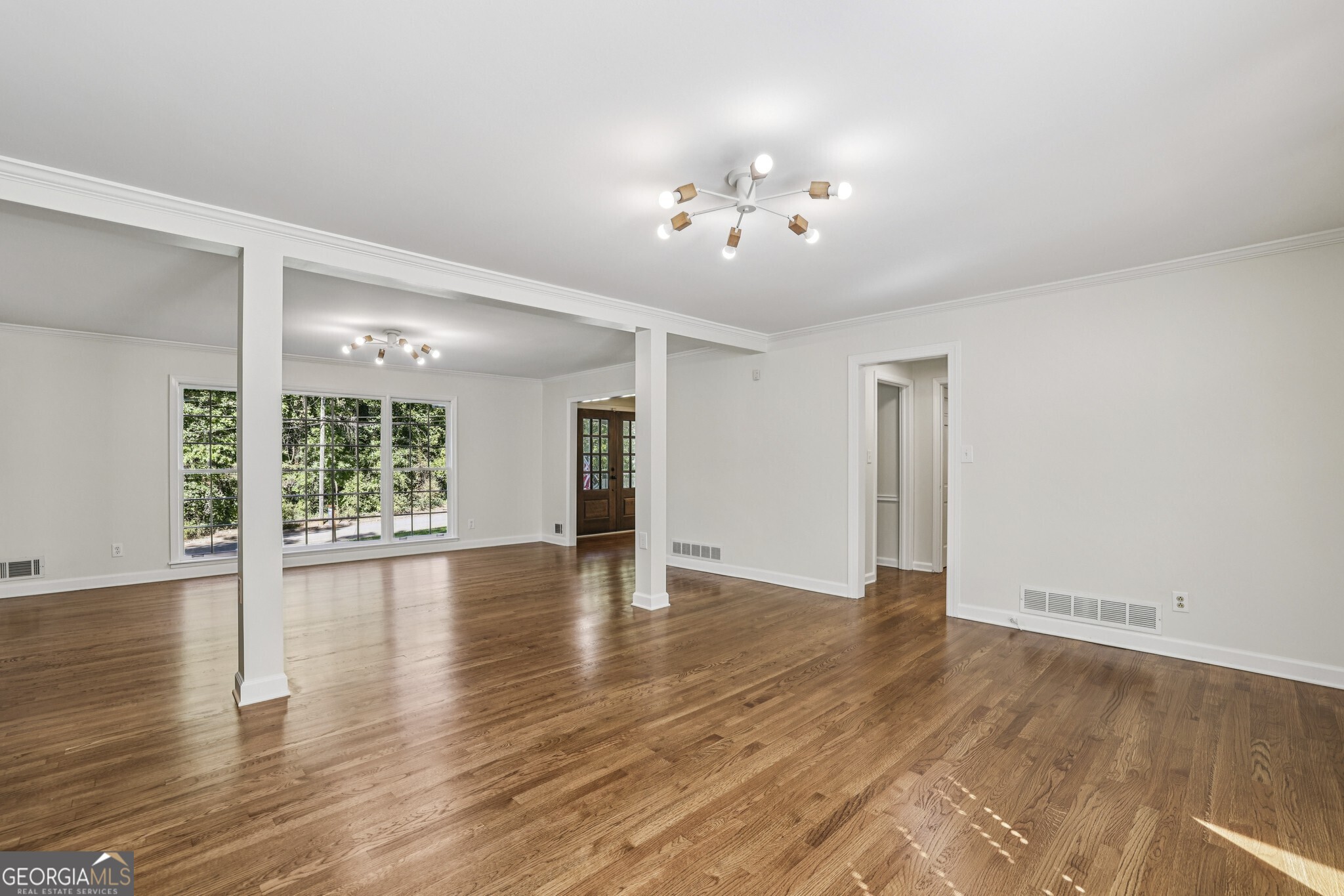 4082 McClatchey Circle NE