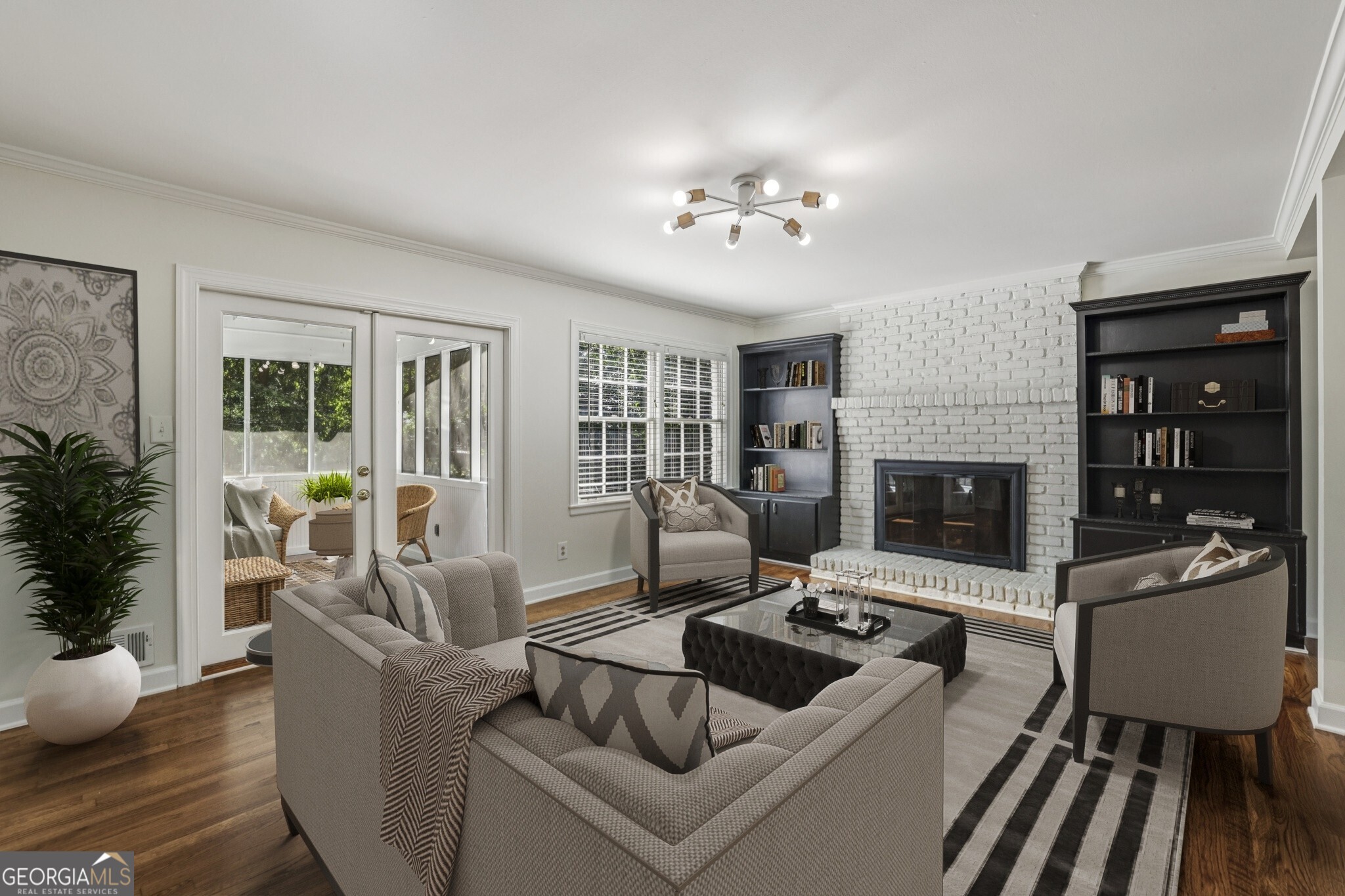 4082 McClatchey Circle NE