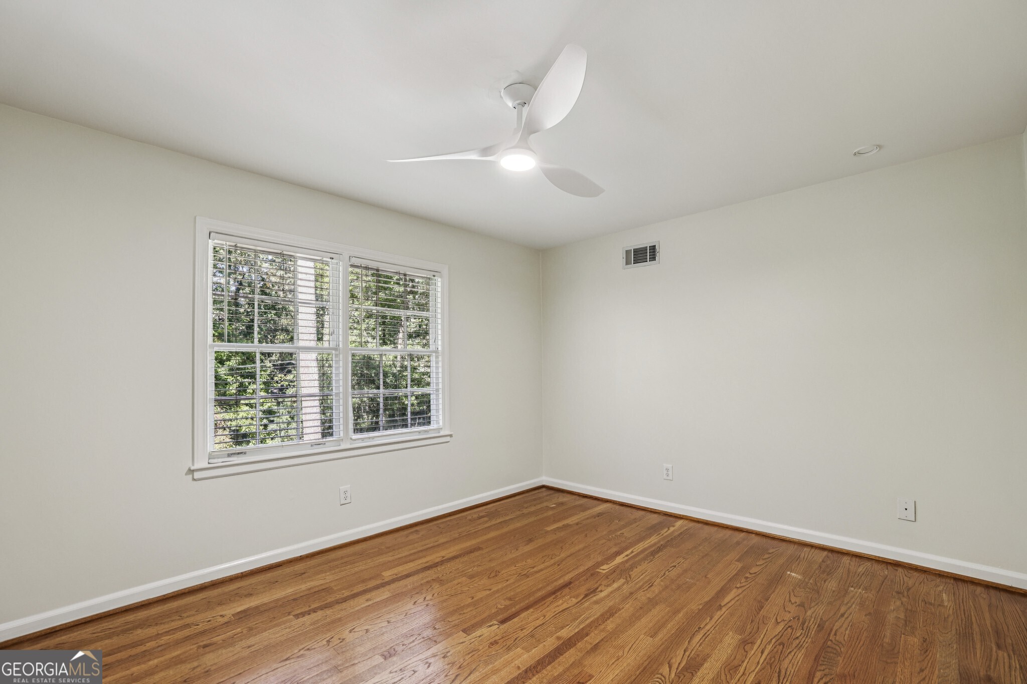 4082 McClatchey Circle NE